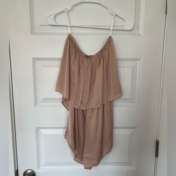 Lulu’s Catia Blush Satin Strapless Romper - Picture 7 of 7